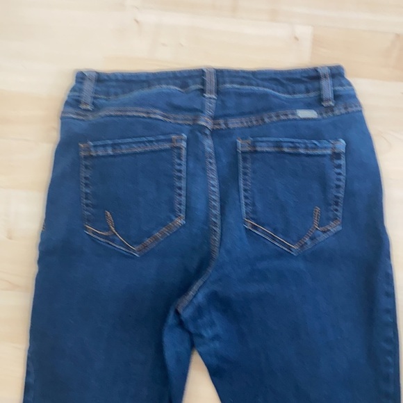 INC Jeans 8 Petite - Picture 3 of 9